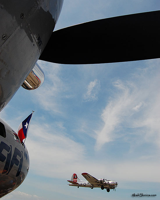 B-29 and b-17 at American Airpower Museum.